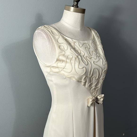 Vintage Cache 60s style Embroidered Rhinestone Bow Maxi Sleeveless Dress sz 6 - Picture 4 of 13
